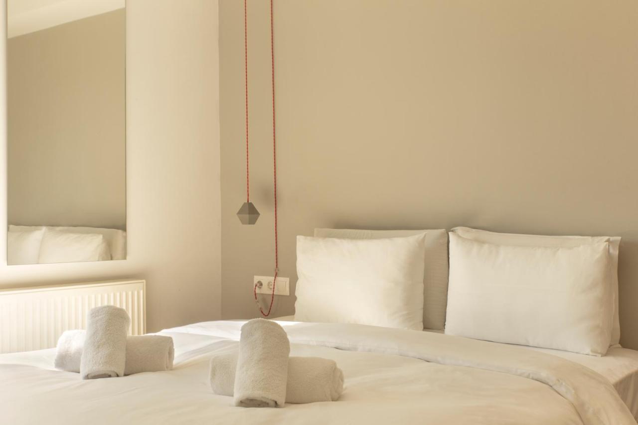 Luxury Apt With Parking-Living Stone Silver Афины Экстерьер фото