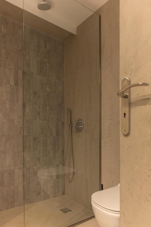 Luxury Apt With Parking-Living Stone Silver Афины Экстерьер фото