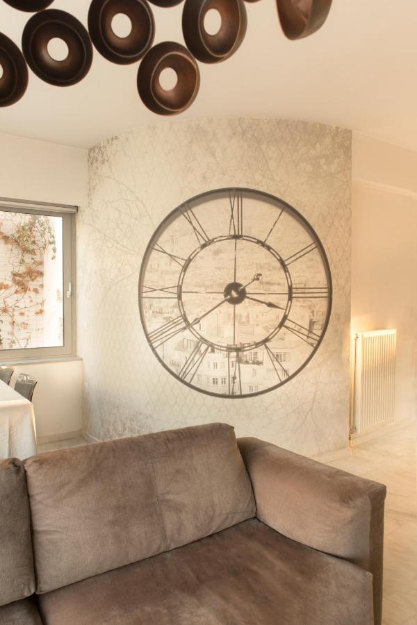 Luxury Apt With Parking-Living Stone Silver Афины Экстерьер фото